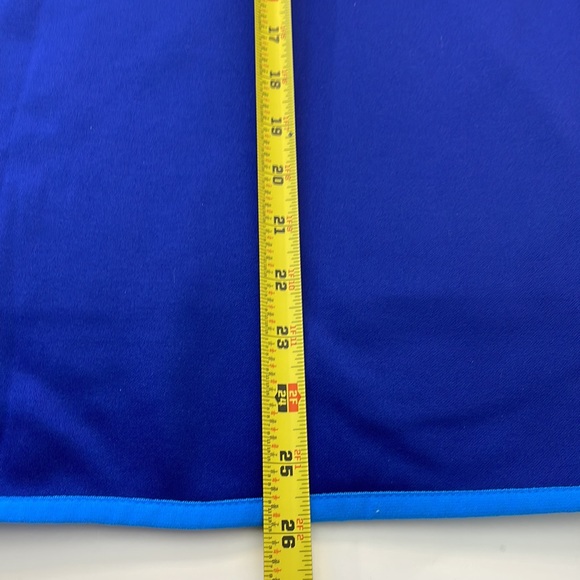 Nike Dri-Fit Swoosh Logo Hoodie Kangaroo Pocket Thumb Holes Womens size M NWOT - Picture 8 of 12